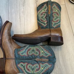 Worn Once Dingo Cowboy Boots 11.5d