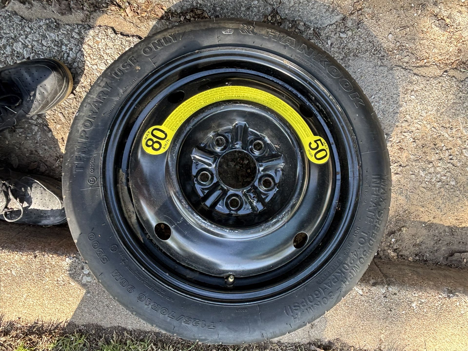 SPARE TIRE T125 70r16
