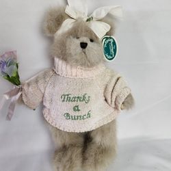 Bearington Bears Gracie Grateful Style 1715 Stuffed Bear with Flowers Collectible. Sweater has some dirt. 