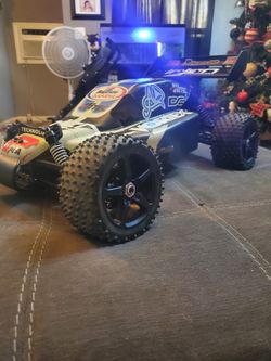 XTM XLB 1/7 Scale Nitro Gas Buggy.....300 Or Make An Offer