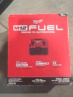 Milwaukee M12 Vacuum Tool Only