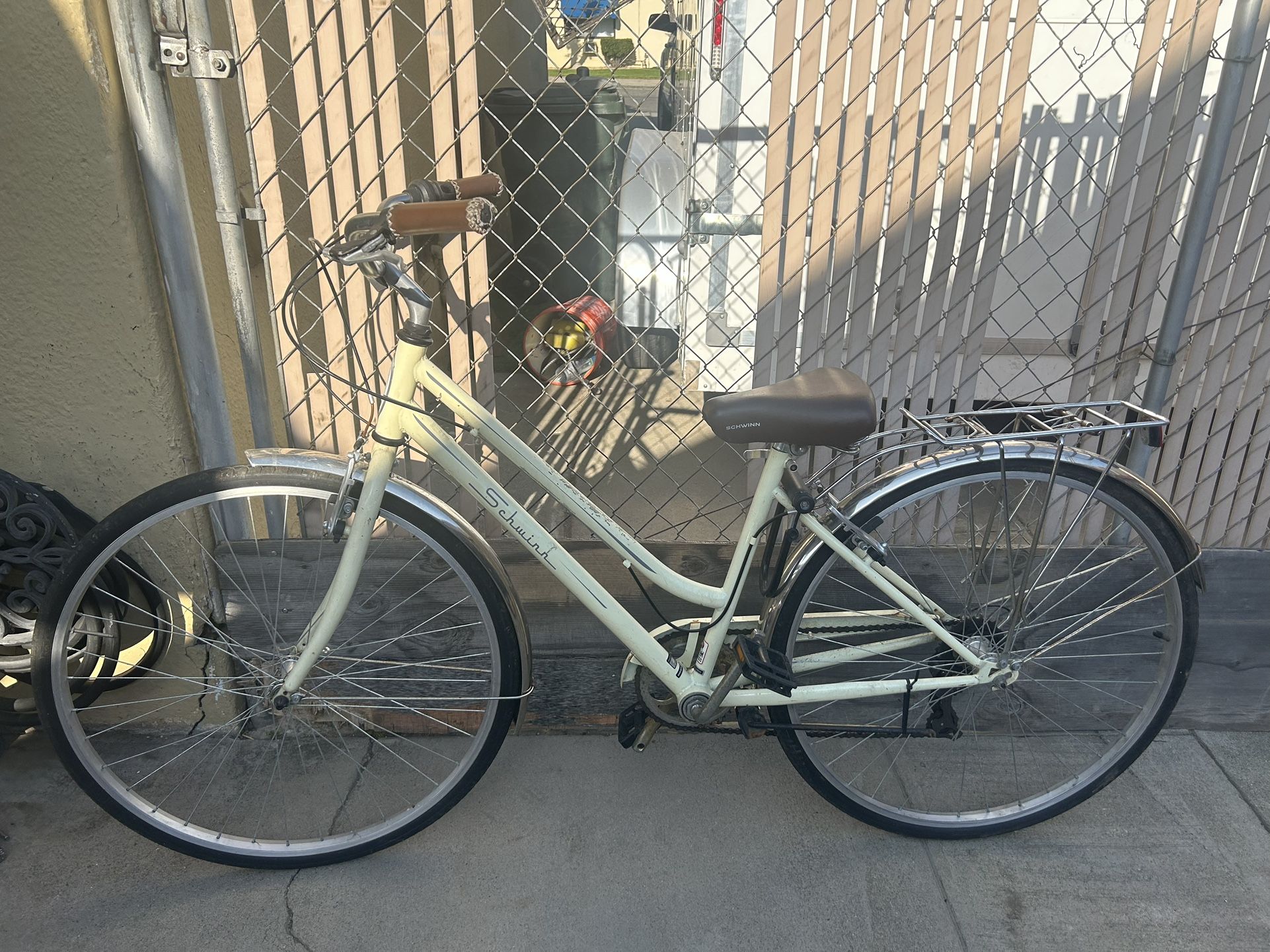 Schwinn Beach Cruiser