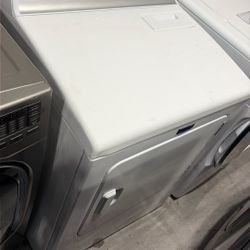 Maytag Electric Dryer 
