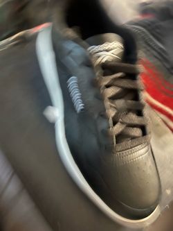 New unisex reebok