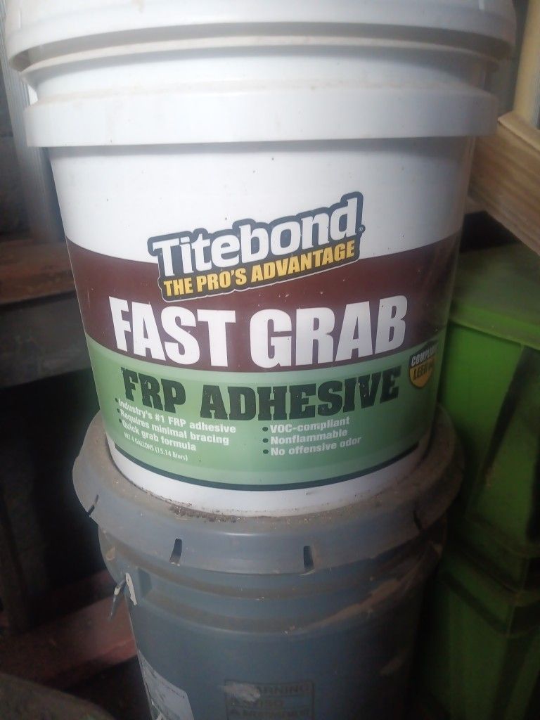 Tight Board Fast Grab FHP Adhesive For Flooring