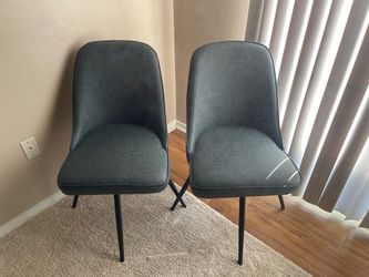 Set of Chairs
