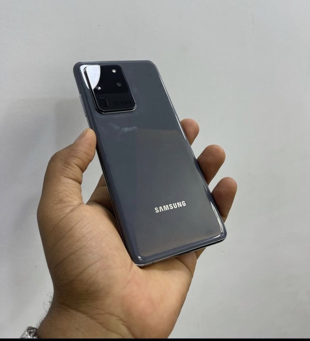 Samsung Galaxy S20 Ultra Unlocked With Warranty