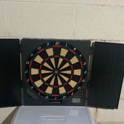 dart board