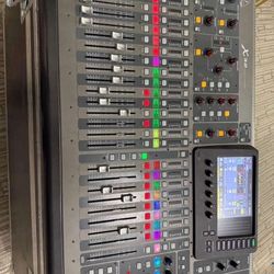 Behringer- X32- Digital Mixer 
