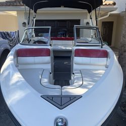 2016 Bayliner  90 Hp