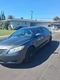 2011 Toyota camry LE