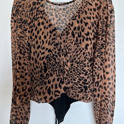 Banana Republic Bodysuit Blouse Womens S Leopard Print Long Sleeve Open Back NWT
