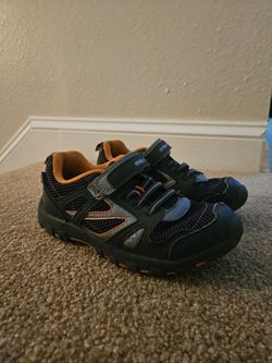 Boys Size 1.5 Shoes