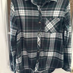 Warm Women’s/Teen Sonoma Flannel Shirt Size M