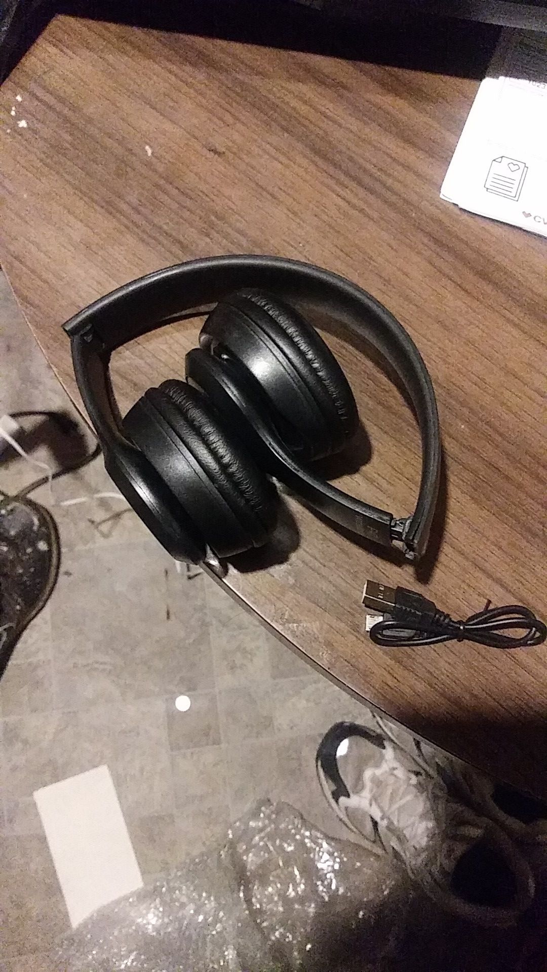 Bluetooth headphones
