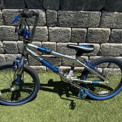 18” Madd Gear BMX Bike 