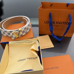 LOUIS VUITTON BELT 