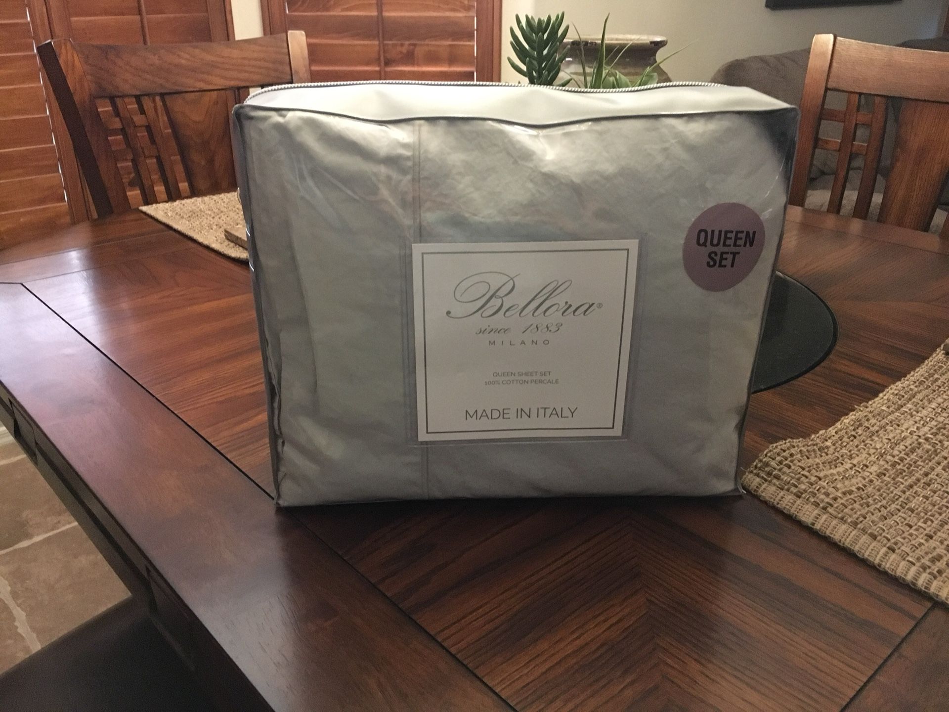 Bellora ...Brand New 100% Cotton Percale Queen sheet set Made in Italy