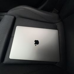 MacBook Air 2019 13’