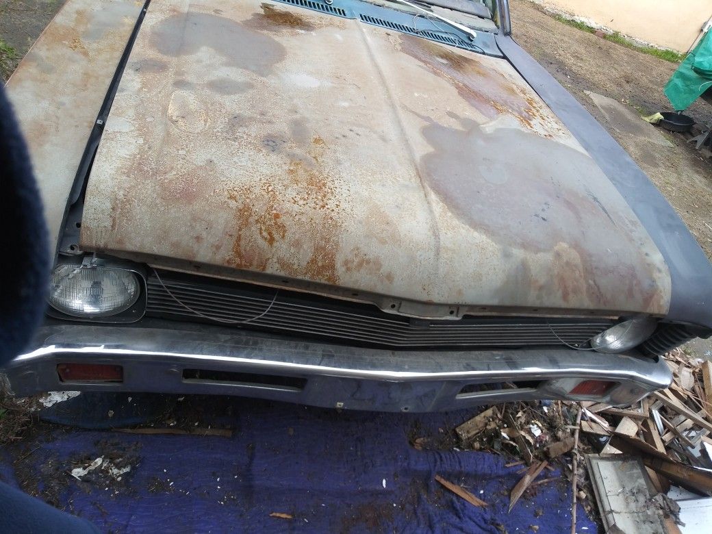 1972 Chevy Nova rolling chassis 10 bolt rear end need somebody work right rear quarter little rust no motor no tranny no front and back glass