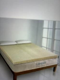 Reduced 80%. Queen Memory Foam Topper.