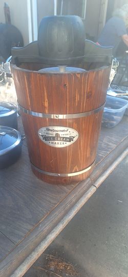 Elite Gourmet Vintage Wood Bucket Ice Cream Maker