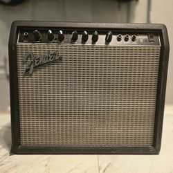 Fender Guitar Amplifier