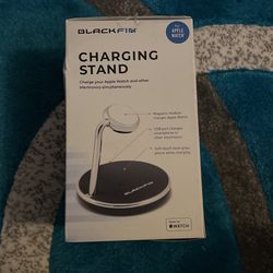 BlackFin Charging Stand