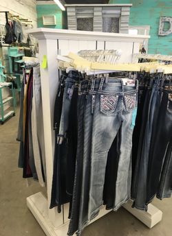 2 sides on wheels boutique clothing racks