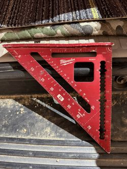 Milwaukee Speed Square 