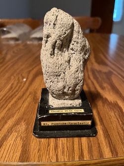Mt. Pinatubo Pyroclastic Rock Sample – Volcanic Display Piece
