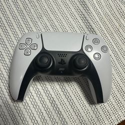 Used Play Station 5 Wireless Controller 