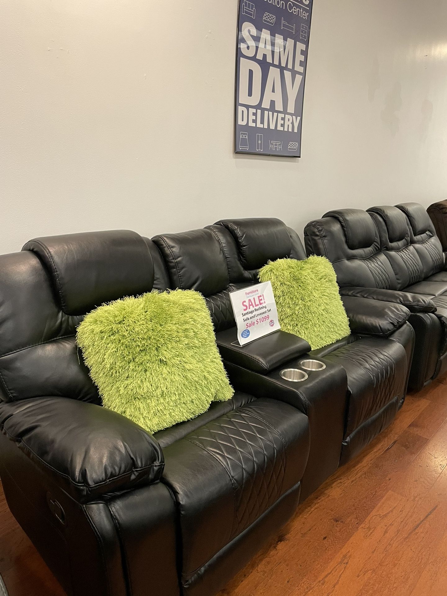 RECLINING SOFA LOVESEAT SET