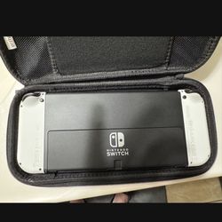Nintendo Switch (OLED Model) With White Joy-can