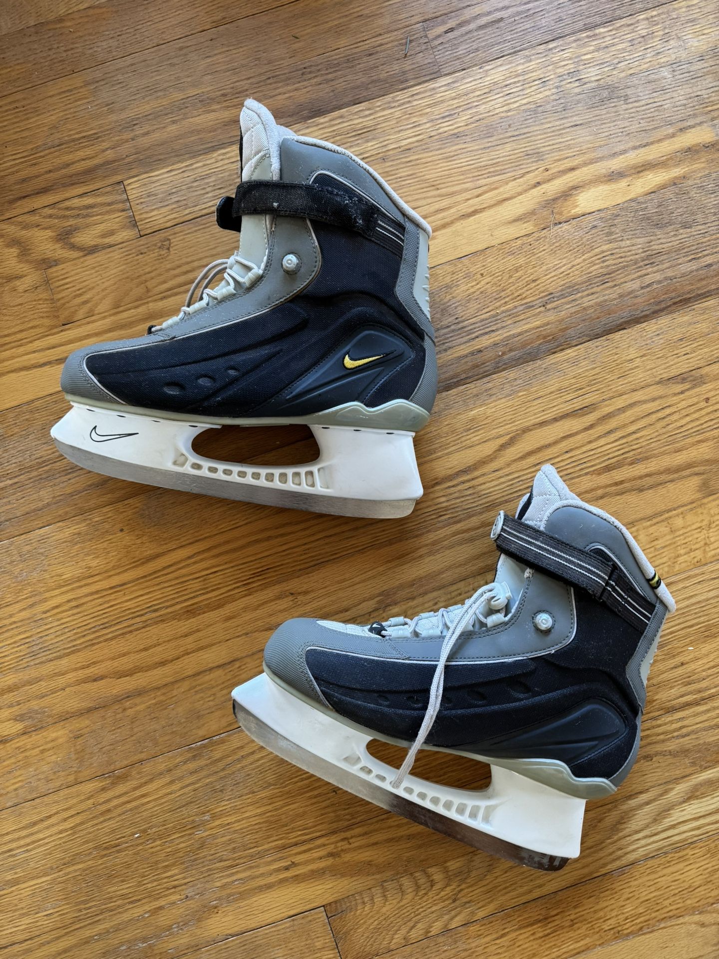 Nike Flexposite Hockey Skates - Men’s Size 12US
