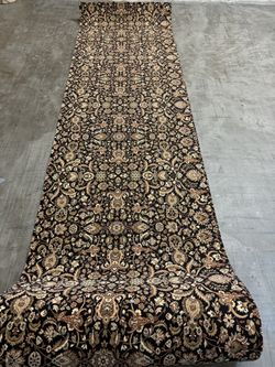 Hand Bound Runner