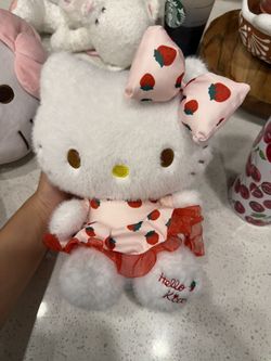Strawberry Hello Kitty