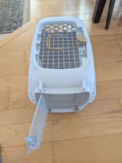Dog/Cat Crate