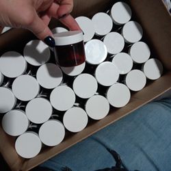 PENDING FREE  Small Containers