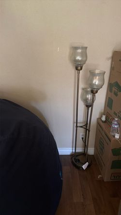 3 bulb lamp