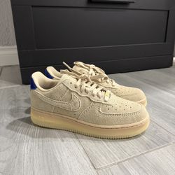 Nike Air Force Grain 1