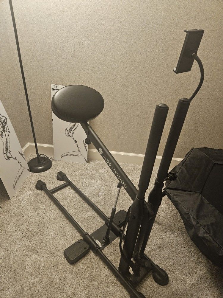 DB METHOD - BUNS, THIGHS, AND ABS