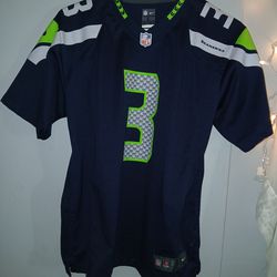 Youth size XL seattle seahawks #3 wilson football jersey