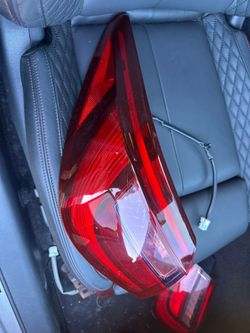INFINITI Q50 TAILLIGHT 