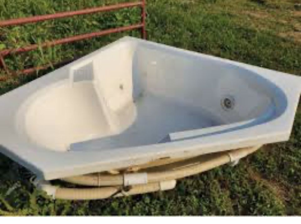Corner Tub