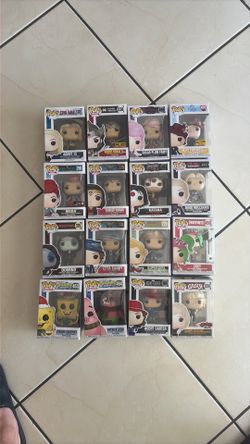 Funko Pop lot 16 pops
