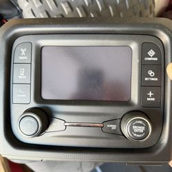 2019 Jeep Wrangler Sport Stock Stereo Deck