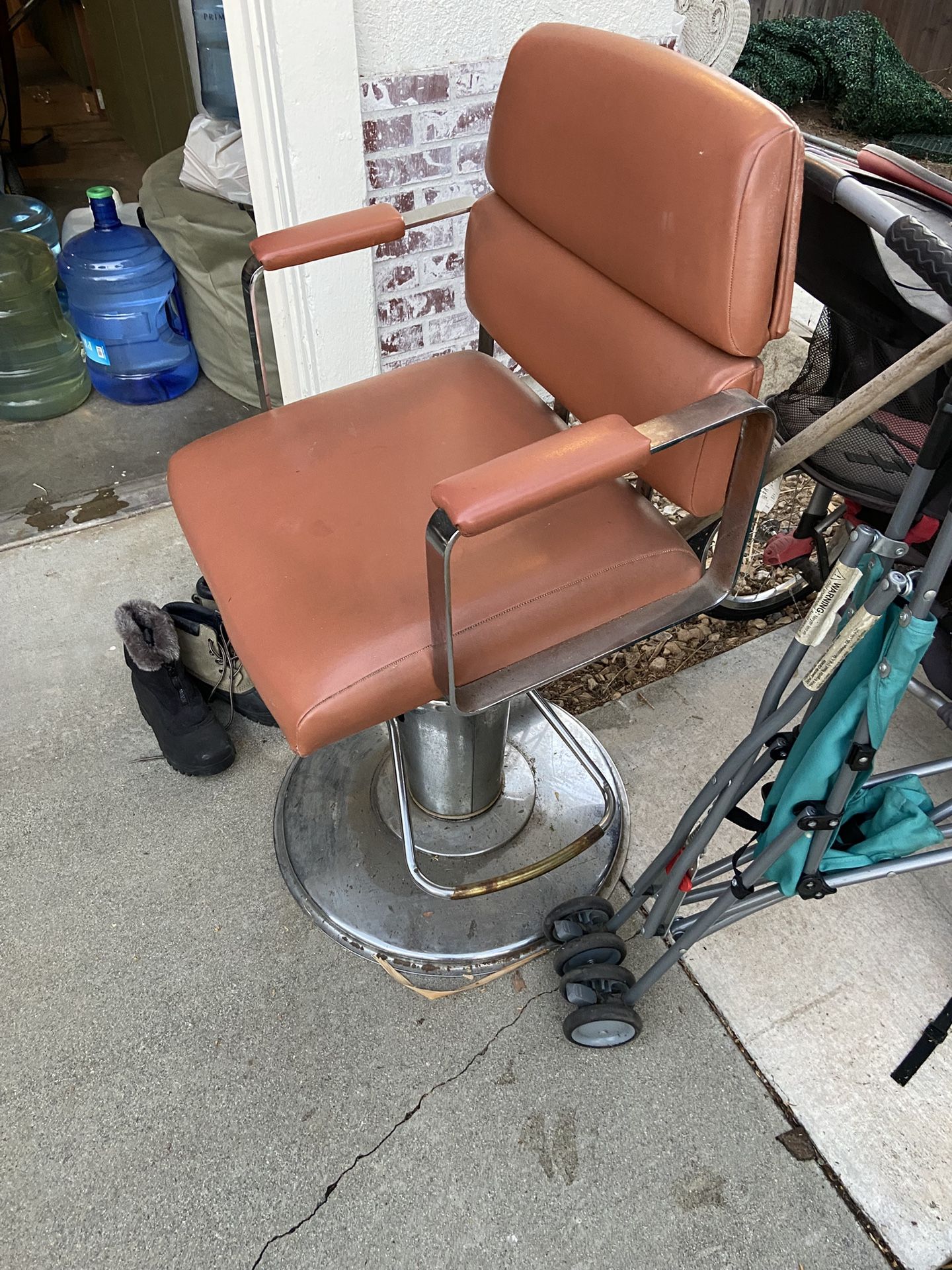 $40 Barber Chair