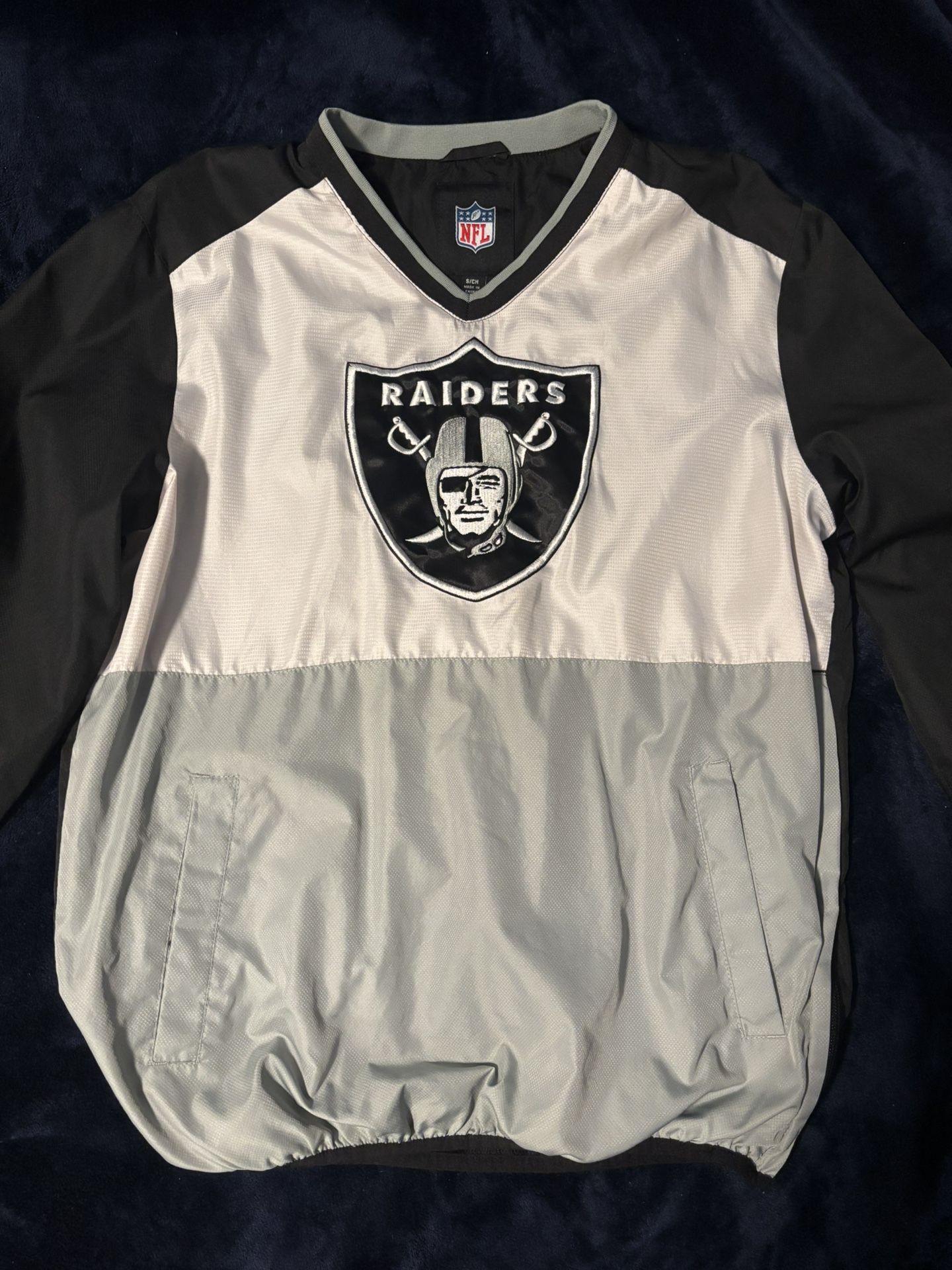 Raiders Windbreaker Crew Neck