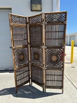Bamboo Room divider / privacy screen